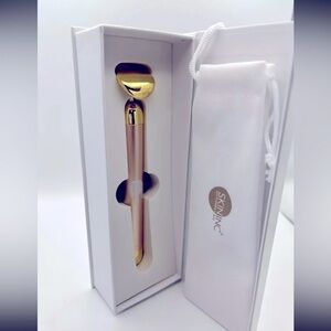 COPY - Skin Inc Sculpt Lift Bar 24K Gold Plated Contouring Facial Massaging Bar…